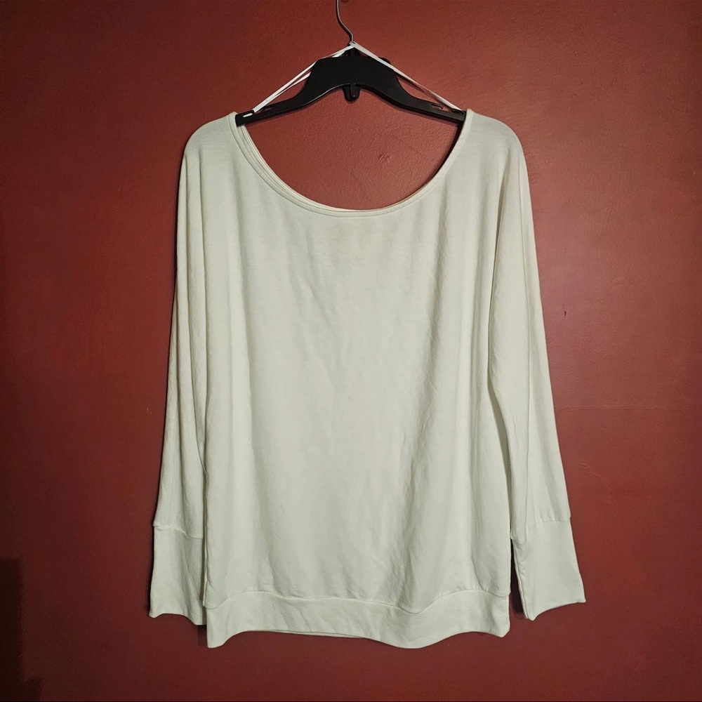 Project Social t size Medium